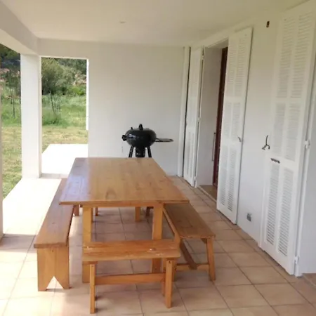 Maison De 2 Chambres A Di Fiumorbo Avec Magnifique Vue Sur La Montagne Et Jardin Amenage A 10 Km De La Plage Holiday home *