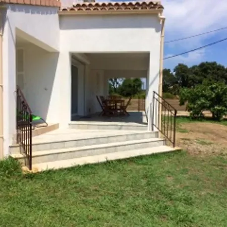 Holiday home Maison De 2 Chambres A Di Fiumorbo Avec Magnifique Vue Sur La Montagne Et Jardin Amenage A 10 Km De La Plage