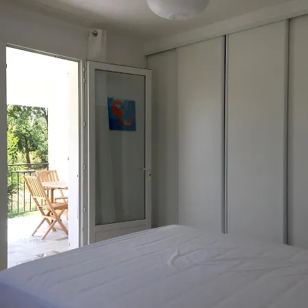Maison De 2 Chambres A Di Fiumorbo Avec Magnifique Vue Sur La Montagne Et Jardin Amenage A 10 Km De La Plage Holiday home *