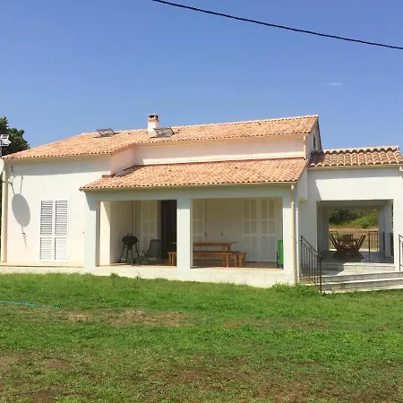 Holiday home Maison De 2 Chambres A Di Fiumorbo Avec Magnifique Vue Sur La Montagne Et Jardin Amenage A 10 Km De La Plage *