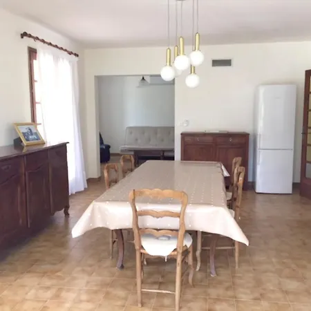 Maison De 2 Chambres A Di Fiumorbo Avec Magnifique Vue Sur La Montagne Et Jardin Amenage A 10 Km De La Plage Holiday home *