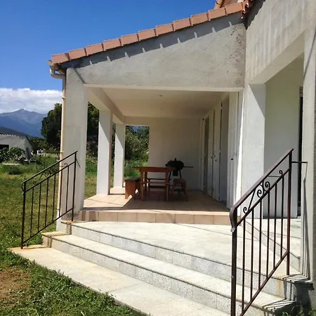 Maison De 2 Chambres A Di Fiumorbo Avec Magnifique Vue Sur La Montagne Et Jardin Amenage A 10 Km De La Plage * Prunelli-di-Fiumorbo